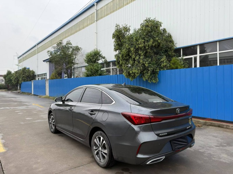 洛阳23年长安汽车逸动7