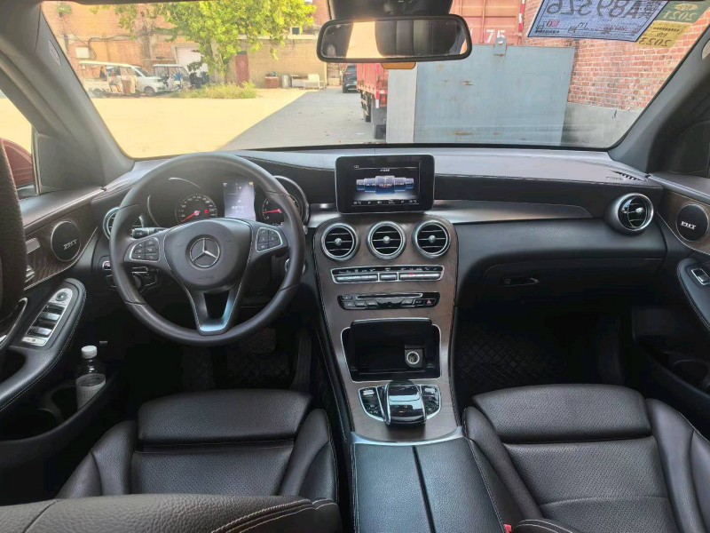 保定17年奔驰GLC6