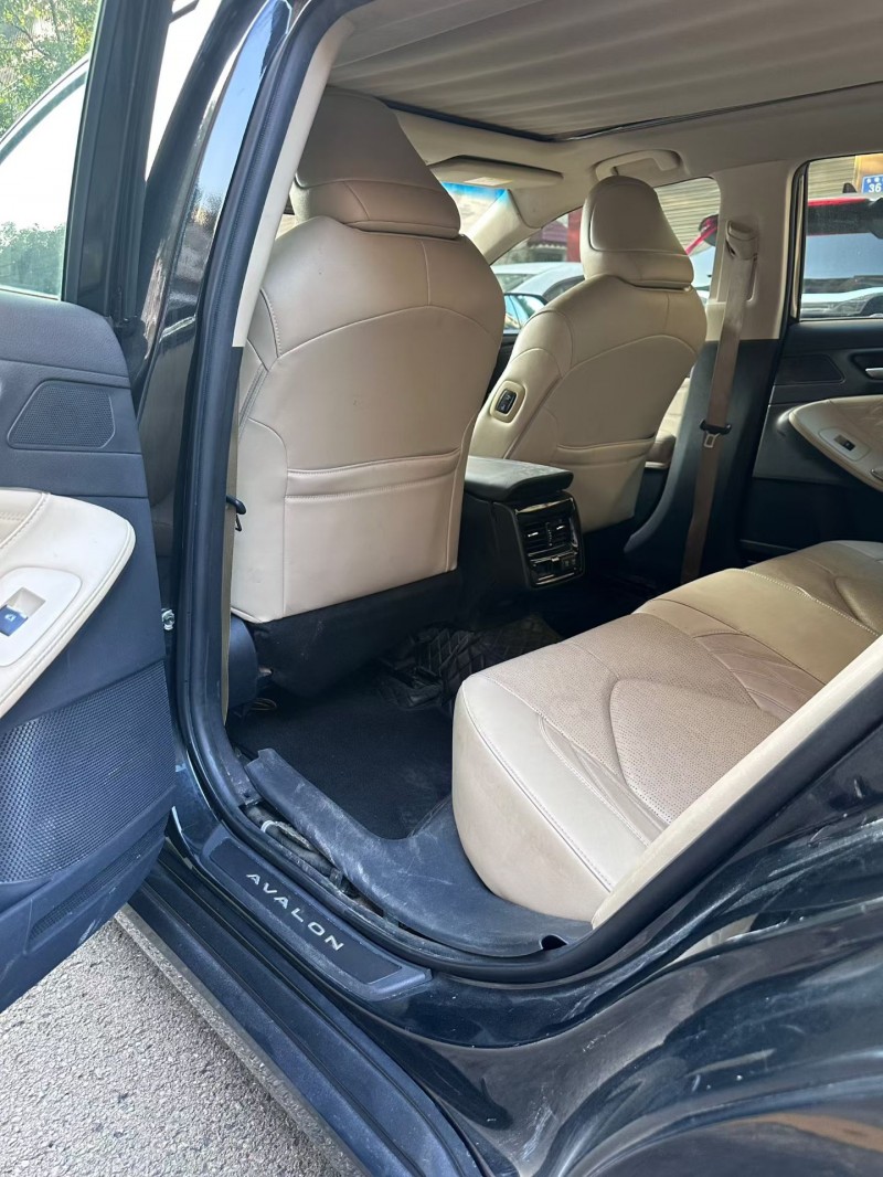 邵阳20年丰田亚洲龙6