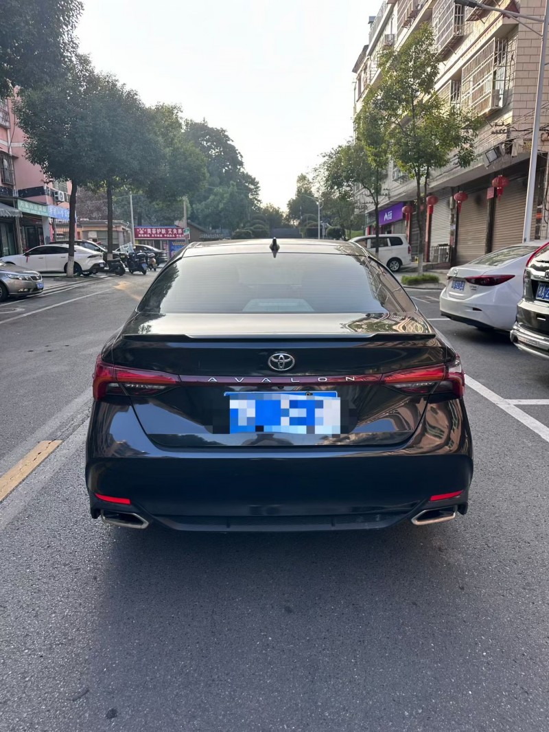 邵阳20年丰田亚洲龙9