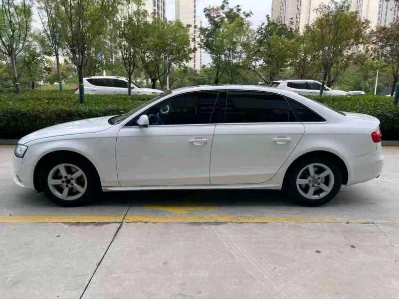 济宁13年奥迪A4L8