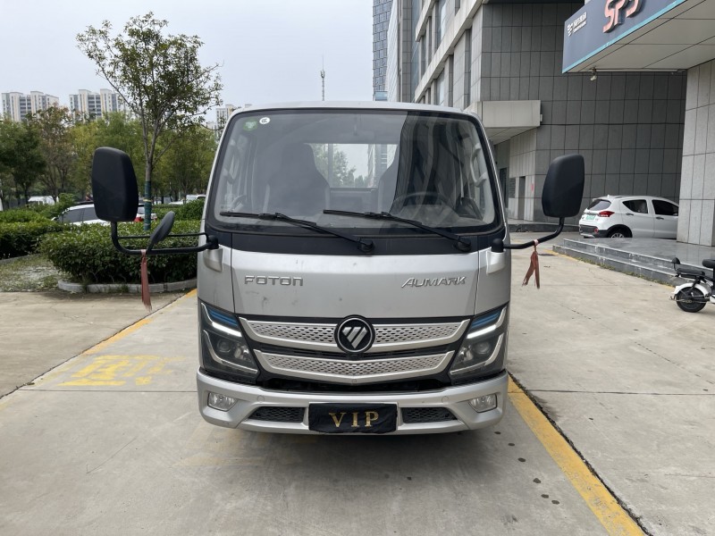 济宁24年福田欧马可1