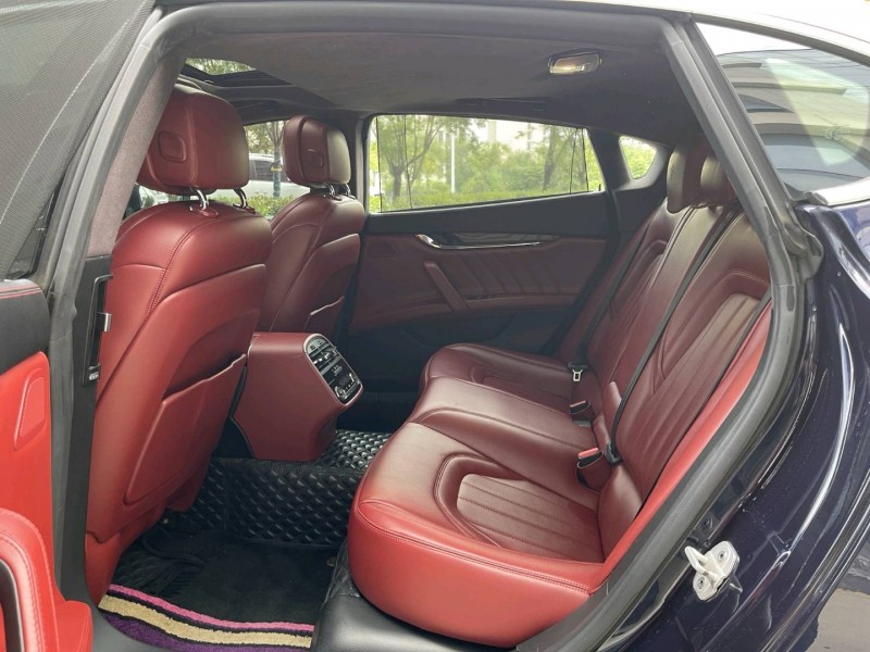 济宁17年玛莎拉蒂总裁8