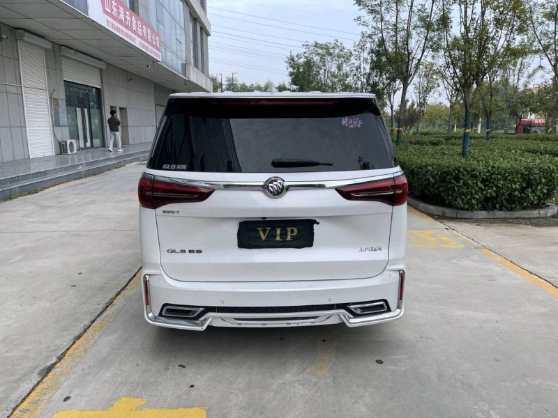 济宁21年别克GL88