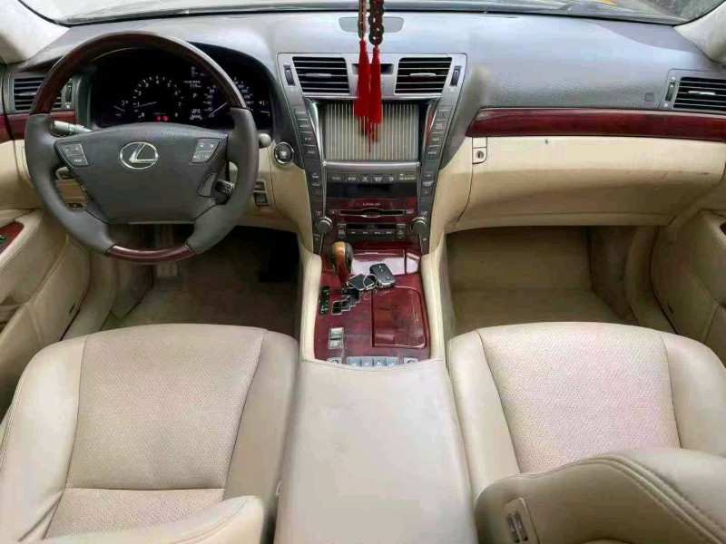 济宁07年雷克萨斯LS6