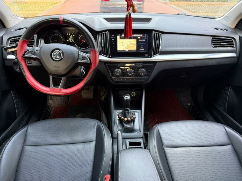 聊城21年斯柯达柯米克9