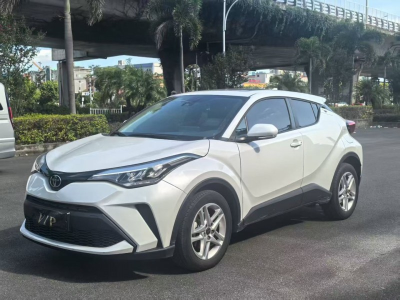 漳州24年丰田CHR3