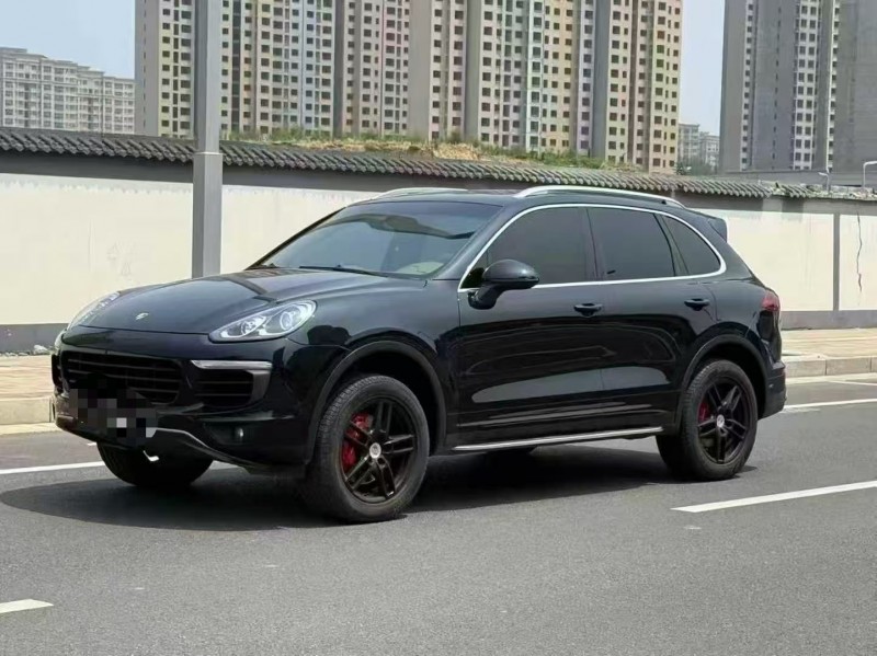 郑州15年保时捷卡宴3