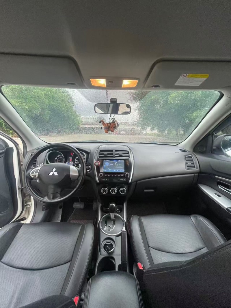 漳州13年三菱劲炫5