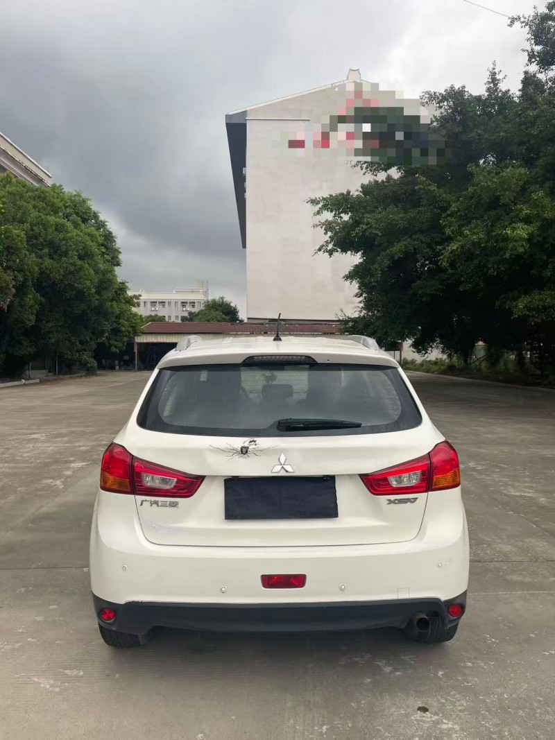漳州13年三菱劲炫9