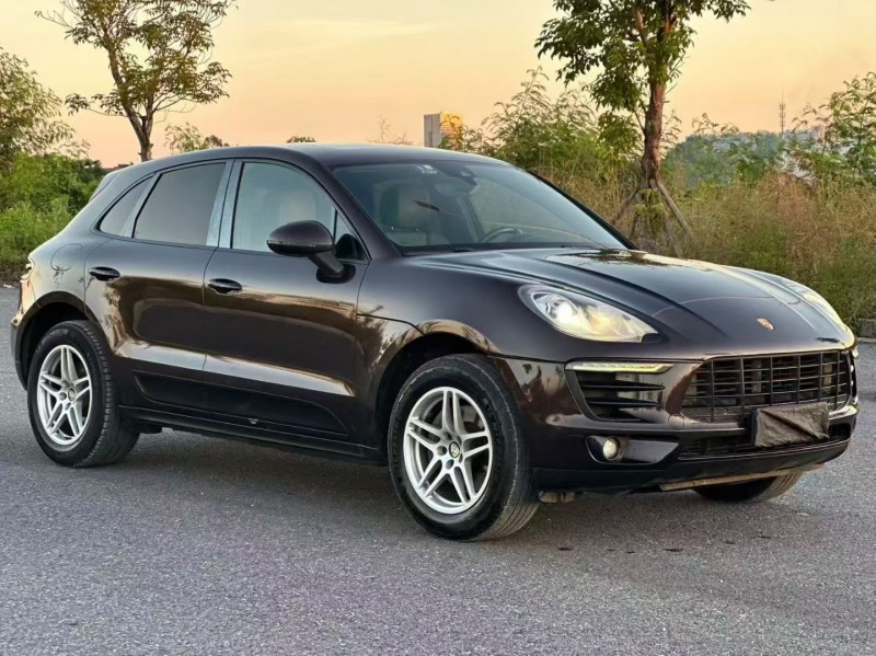 汕头17年保时捷Macan2
