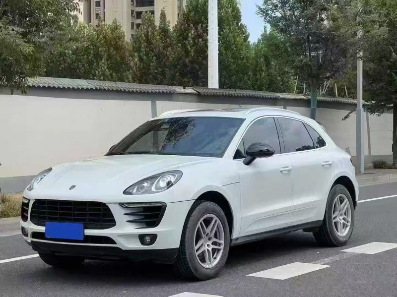 郑州18年保时捷Macan3