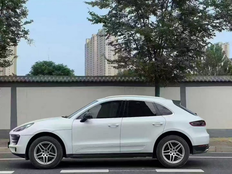 郑州18年保时捷Macan6