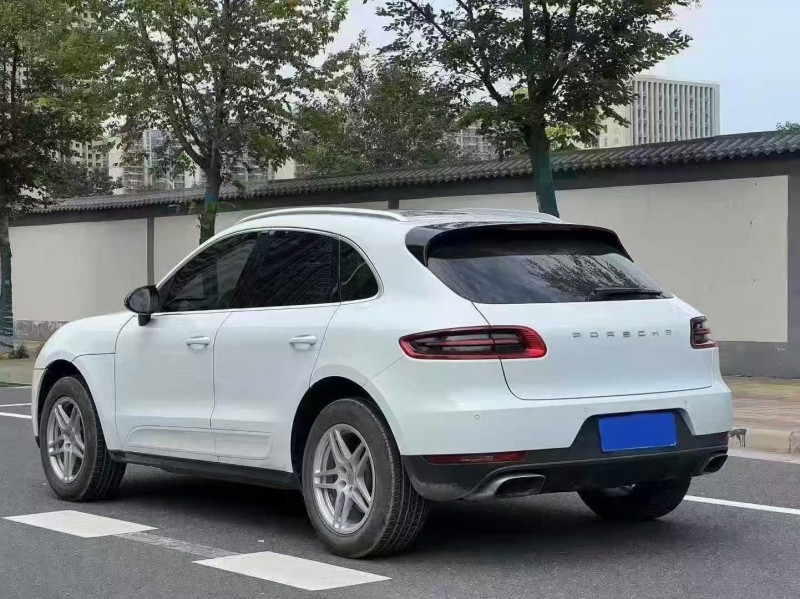 郑州18年保时捷Macan8
