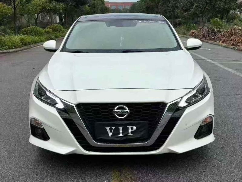 襄阳21年日产天籁1