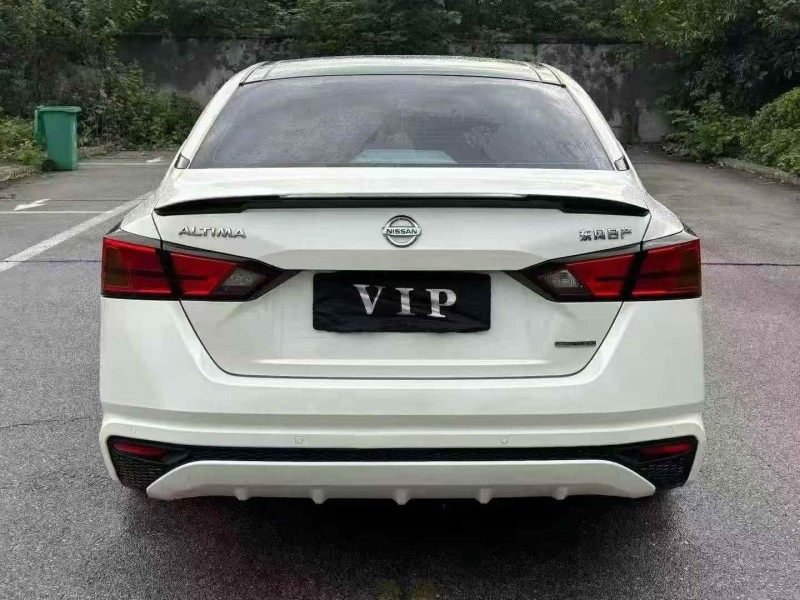 襄阳21年日产天籁5