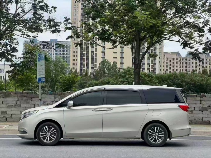 郑州19年别克GL84