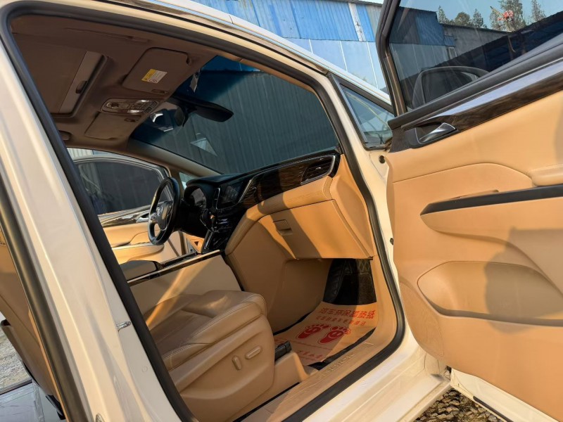 徐州19年别克GL86