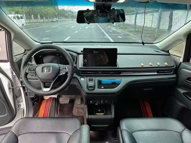 郑州23年本田艾力绅4