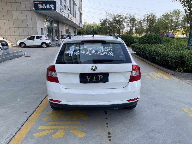 济宁16年斯柯达昕动9