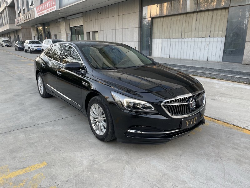 济宁19年别克君越2