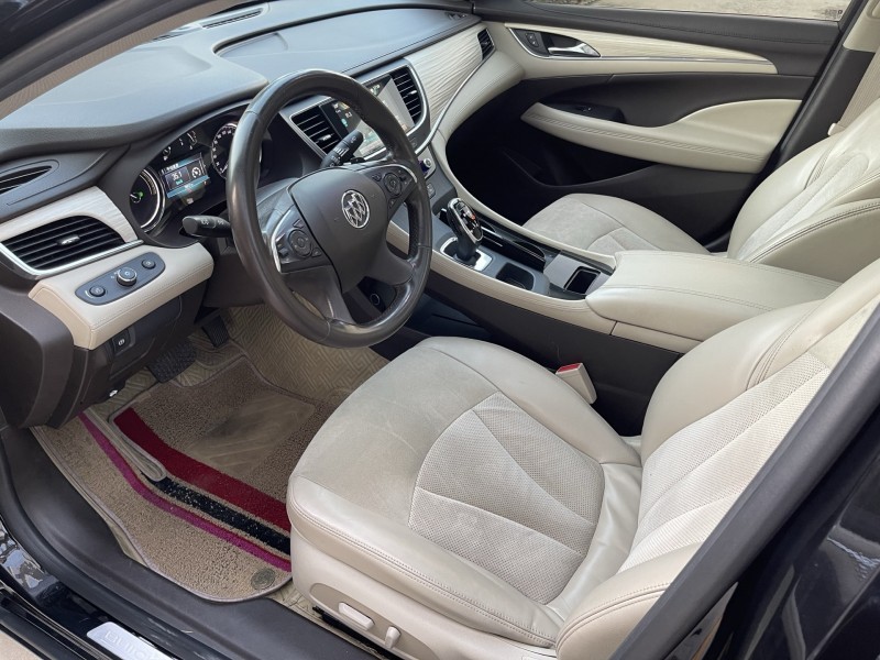 济宁19年别克君越6