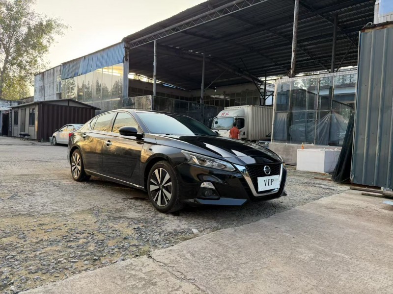 徐州22年日产天籁3