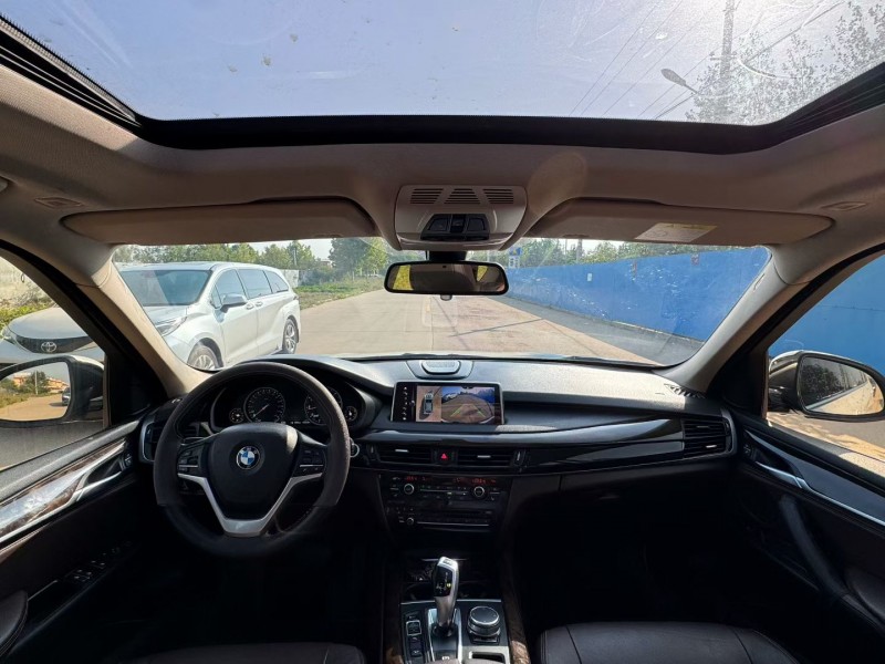 青岛18年宝马X54