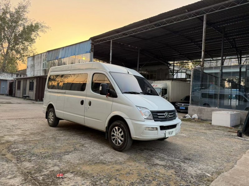 徐州23年大通V803