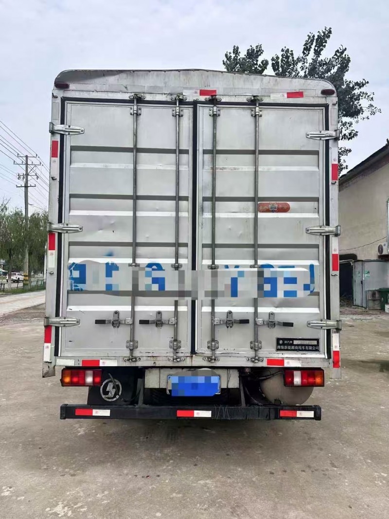 菏泽24年陕汽德龙8