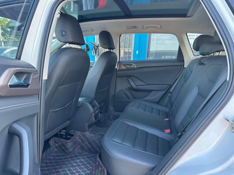 汕头20年大众途岳6