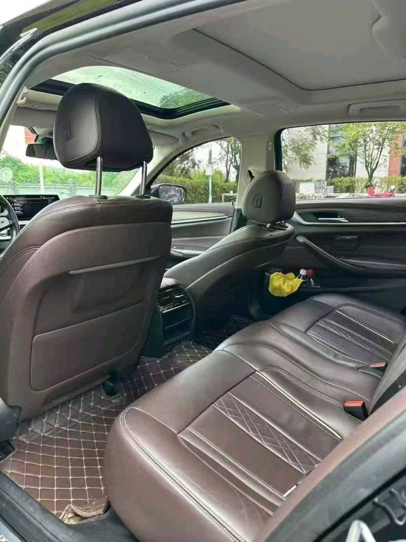 广州20年宝马5系8