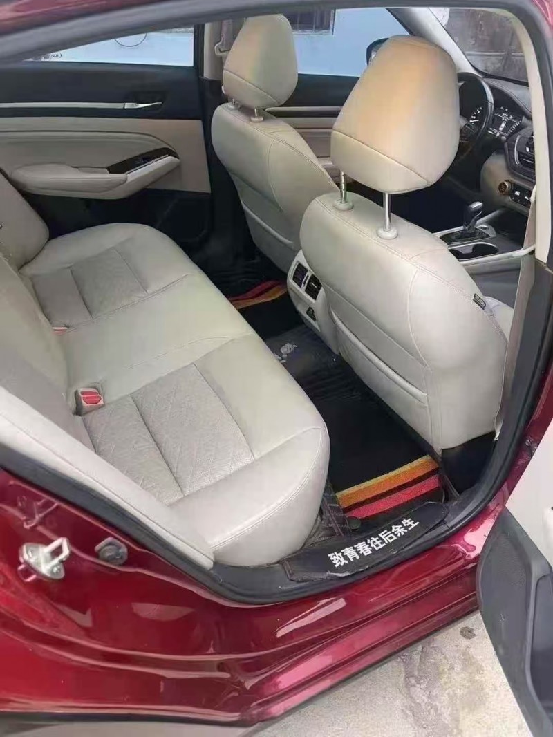 菏泽19年日产天籁4