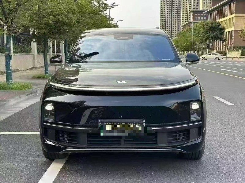 郑州23年理想L81