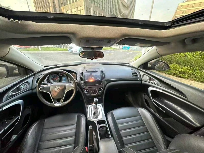 广州15年别克君威8