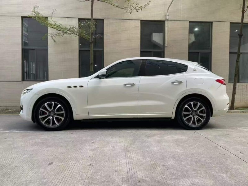 佛山17年玛莎拉蒂Levante4