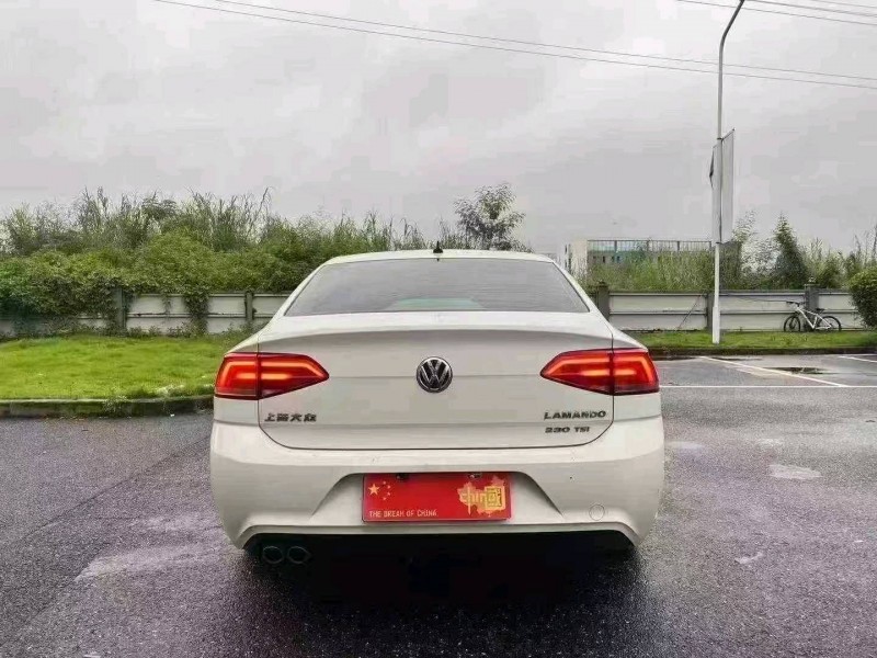 广州15年大众凌渡4