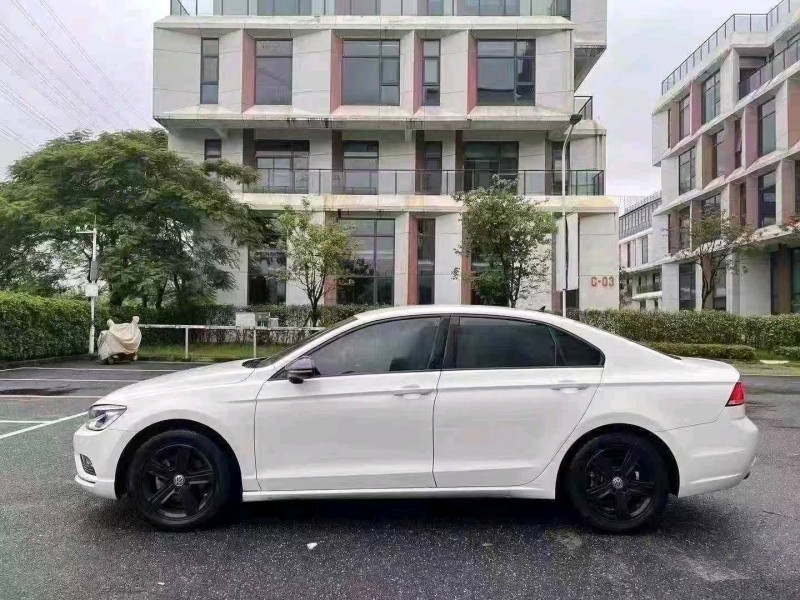 广州15年大众凌渡6