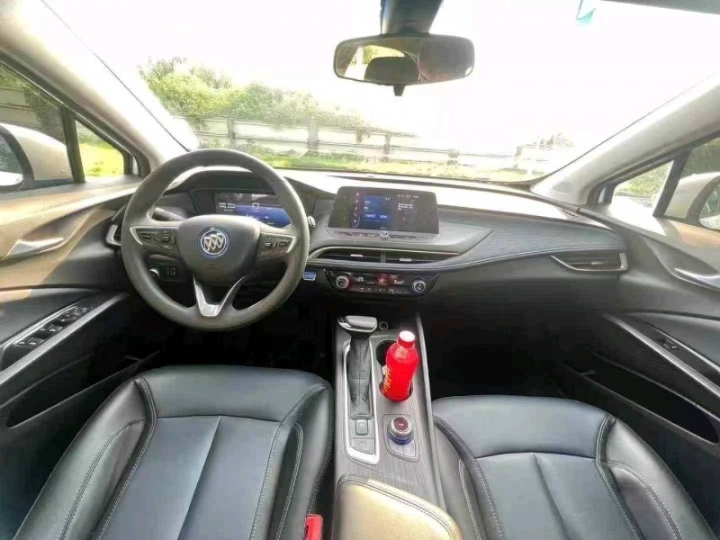 广州23年别克微蓝7