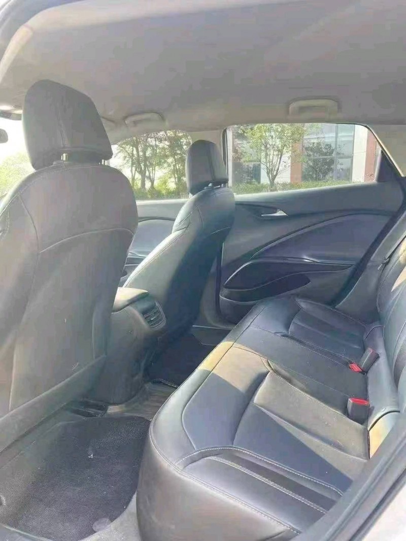 广州23年别克微蓝9