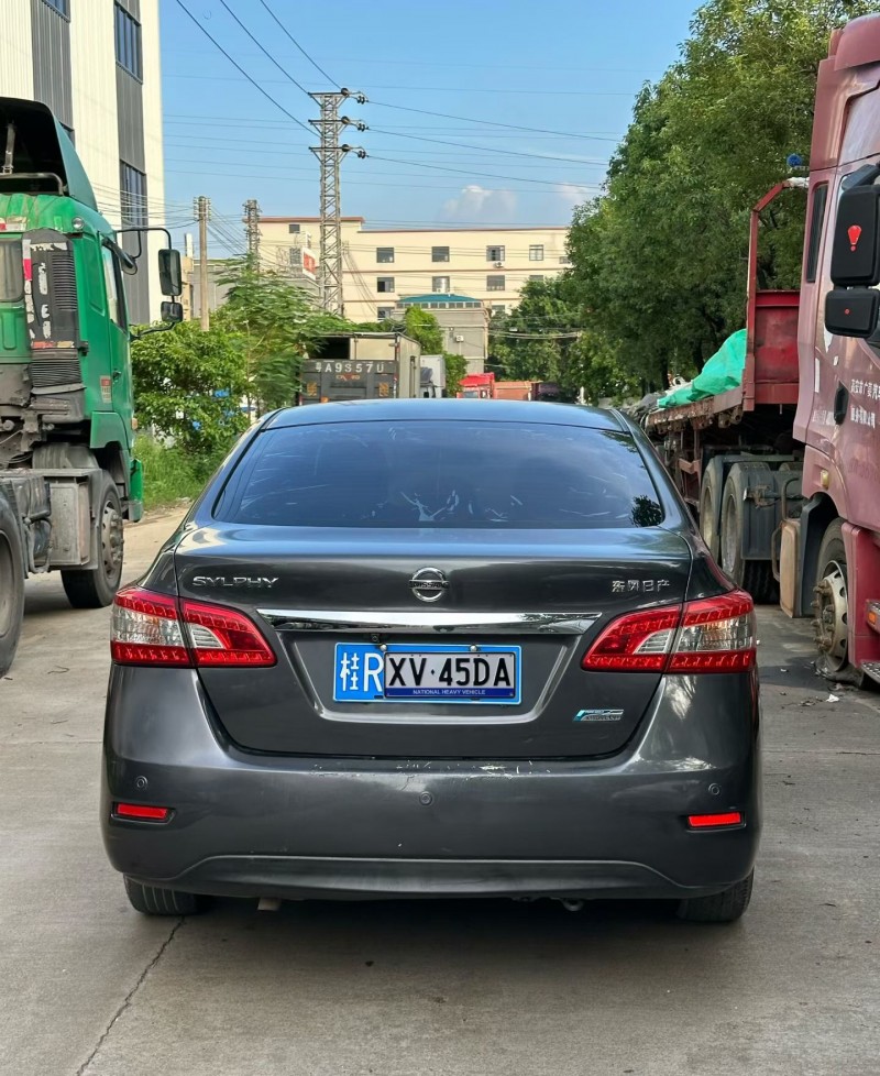 中山15年日产轩逸4