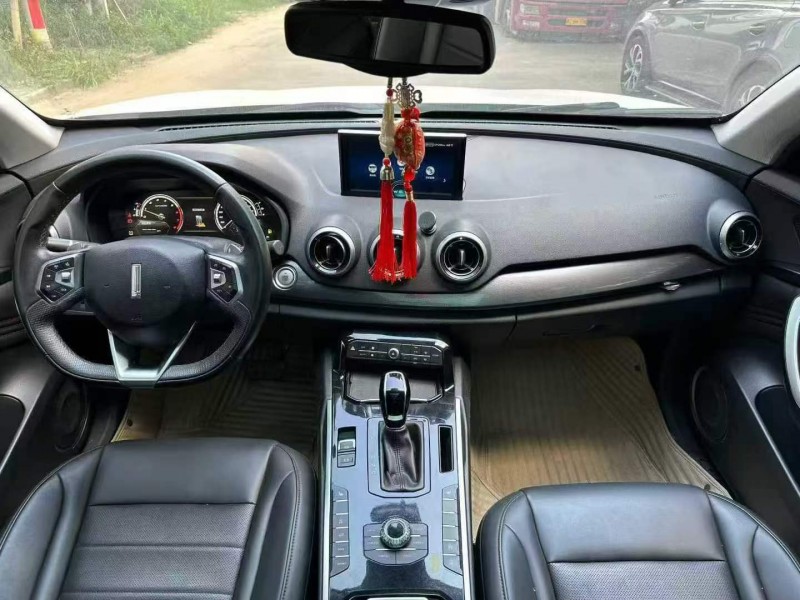 中山17年长城汽车魏牌3