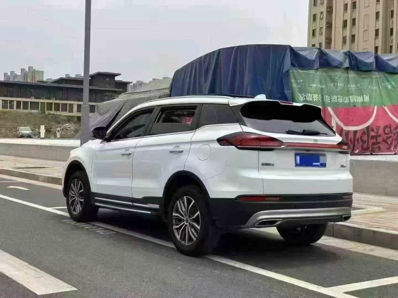 郑州20年吉利博越7