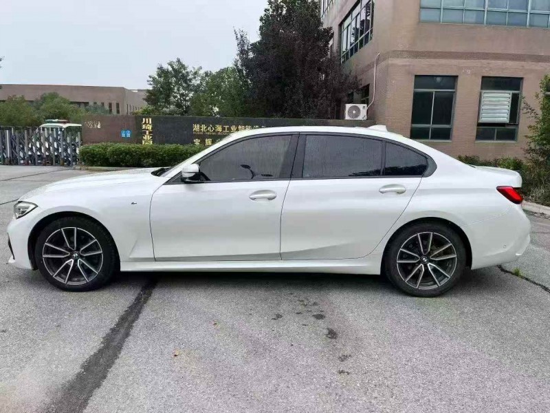 襄阳20年宝马3系4