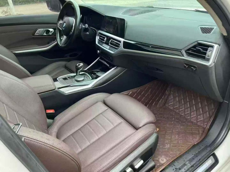 襄阳20年宝马3系7