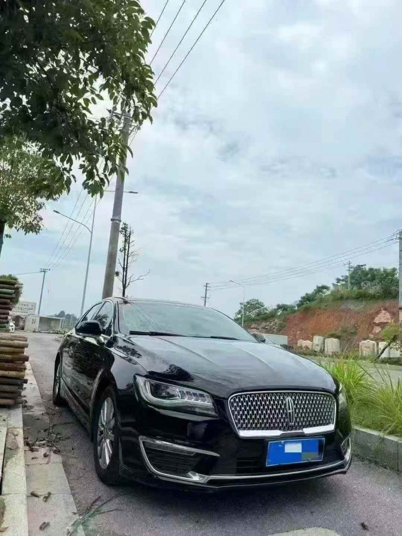 湘潭17年林肯MKZ2