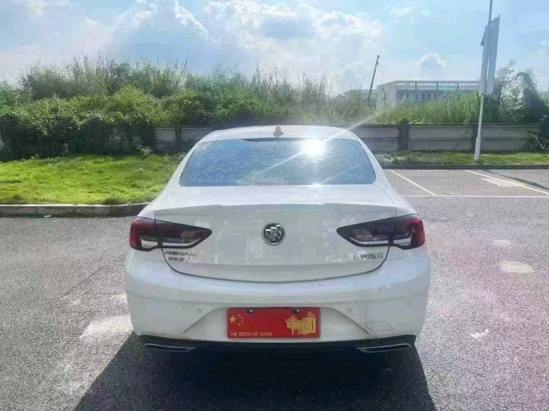 广州22年别克君威4