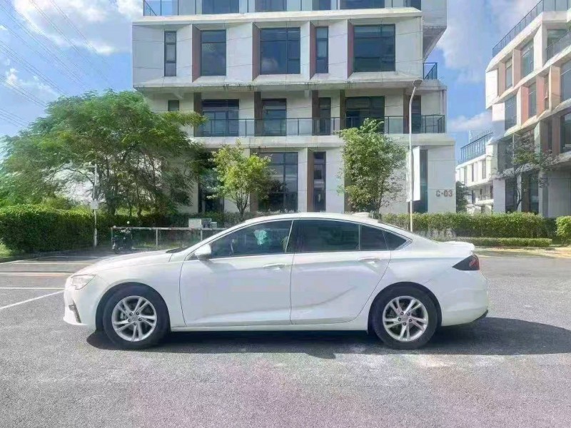 广州22年别克君威6