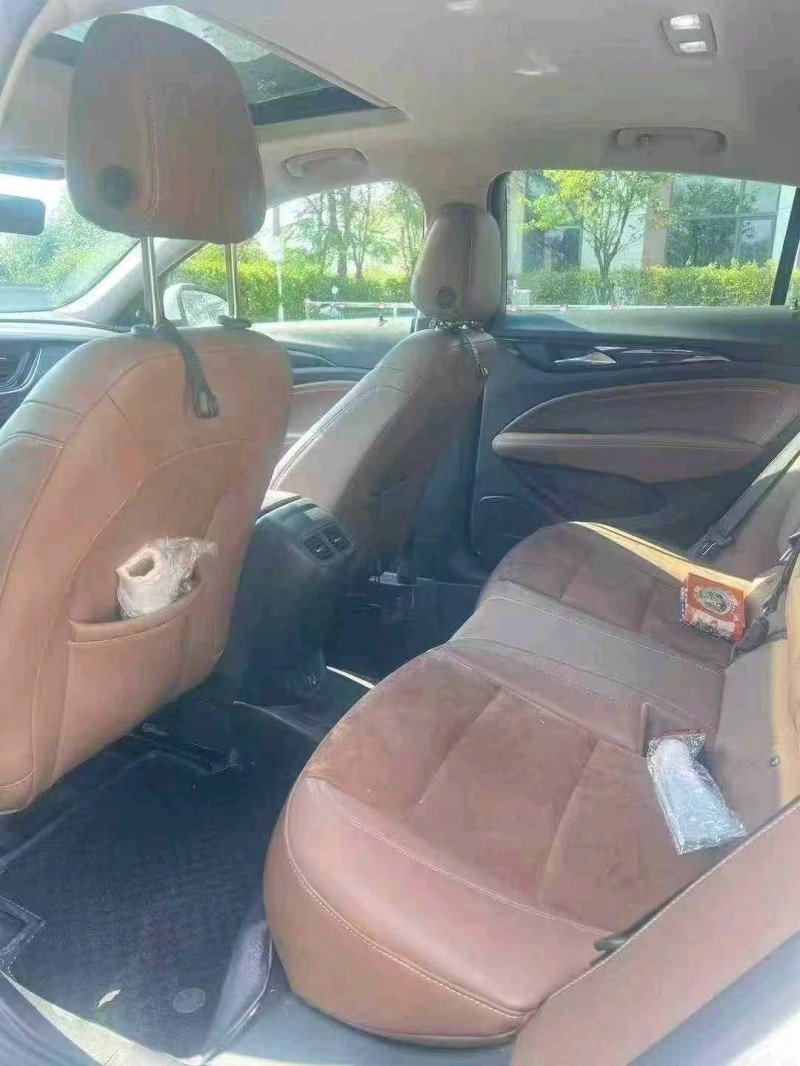 广州22年别克君威7