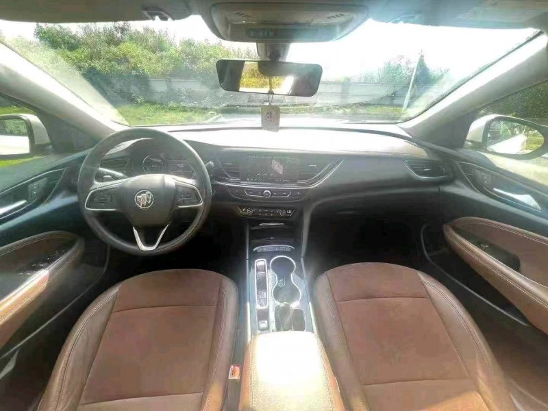 广州22年别克君威9